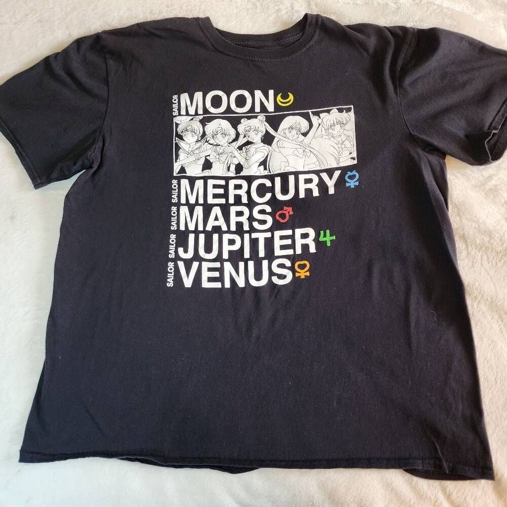 Sailor Moon Black Graphic Tshirt Size XL